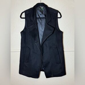 Crocodile Ladies Wool Black Vest Fits Like A Medium Zip Up